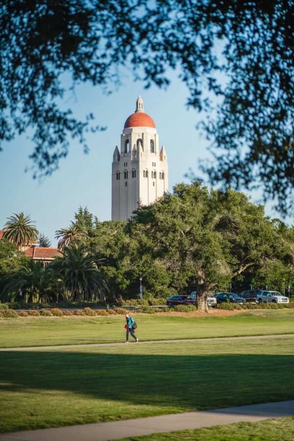 Hoover Tower and Park in Stanford in the USA